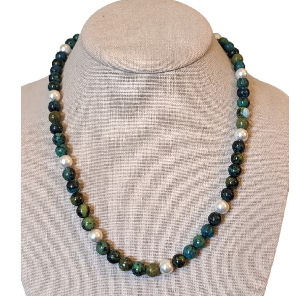 Green Stone Pearl Hematite Beaded Toggle Necklace